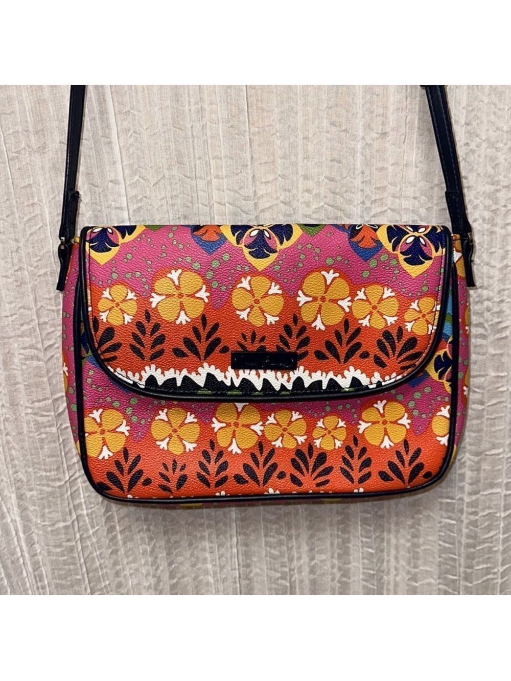 Vera Bradley Rare Navy Multi Floral Leather Crossbody Bag Purse